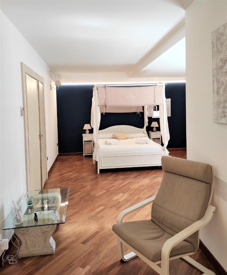 La Casa Di Ilde Al Duomo - Ortigia Holidays Syracuse ภายนอก รูปภาพ