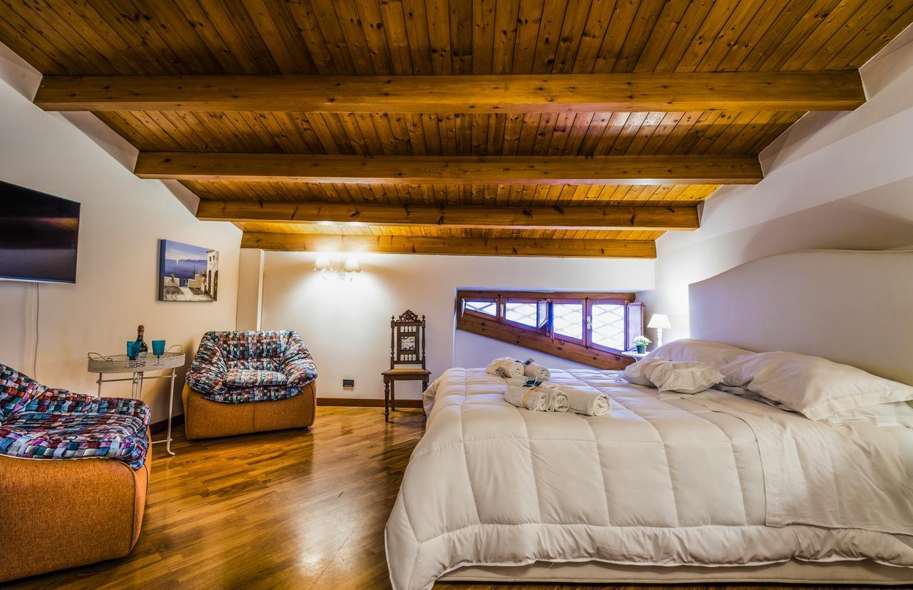 La Casa Di Ilde Al Duomo - Ortigia Holidays Syracuse ภายนอก รูปภาพ